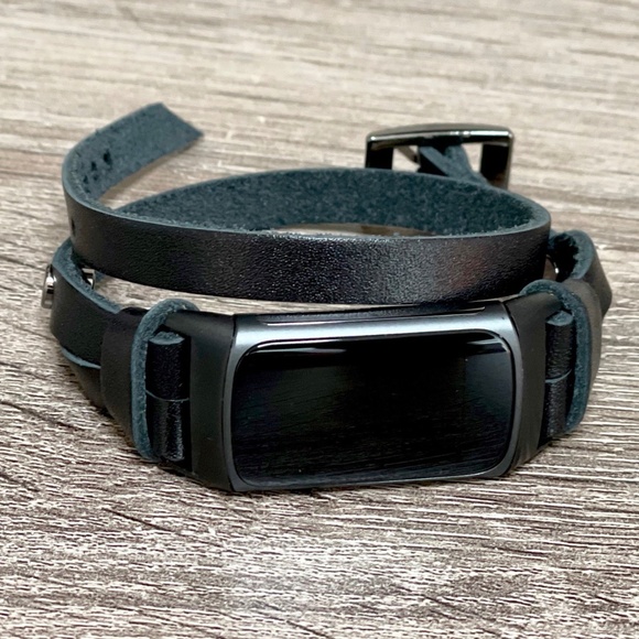Double Wrap Black Leather Band for Fitbit Charge 5 Tracker Women Strap Bracelet - Picture 1 of 8